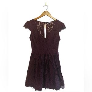 🖤Allover Lace Maroon Dress